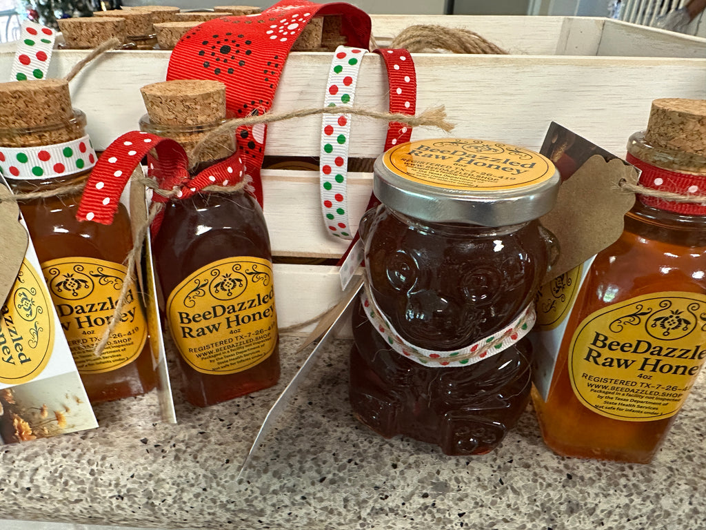 4 oz Raw Texas Real Honey in Artisan Bottle