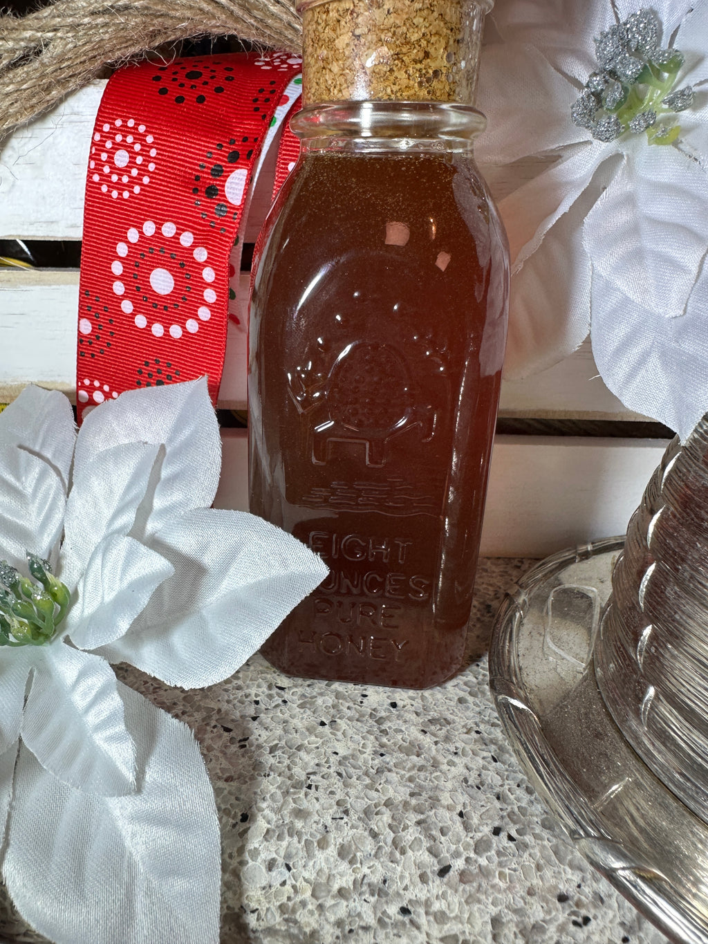 8 oz Raw Texas Real Honey in Reusable Artisan Bottle